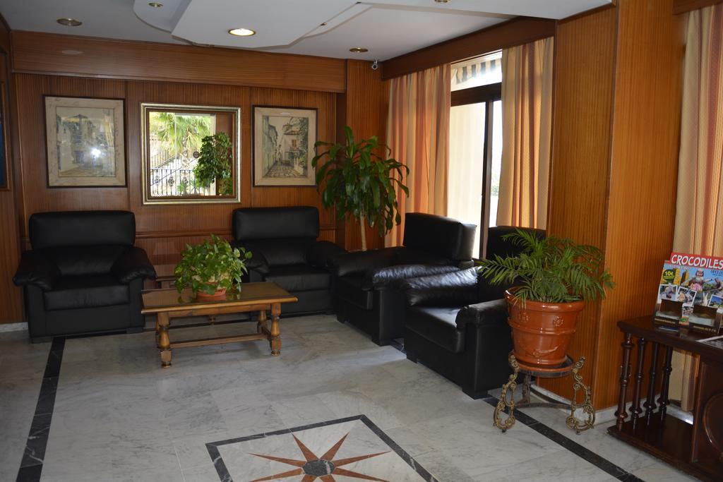 Apartamentos Mediterraneo Марбелья Экстерьер фото
